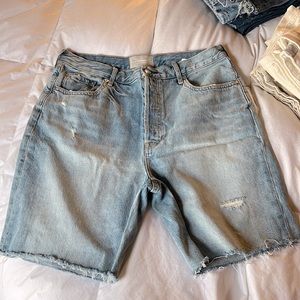 Everlane The Cheeky Long Short size 31